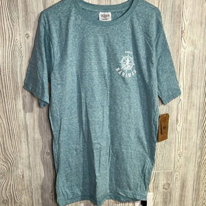 Nassau tee size large
